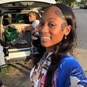 Meet your Posher, Mariah